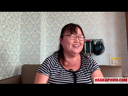 ❤️ Fet japansk mamma visar sina enorma bröst och njuter av en sexleksak. En 51-årig asiatisk mamma berättar om sin sexuella erfarenhet. Yukiko 1 OSAKAPORN fet milf ☑ Pornvideo at us ❤