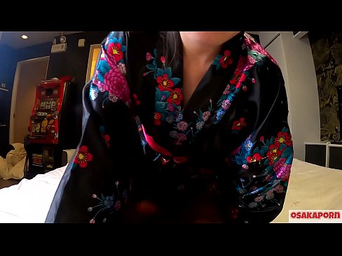❤️ Ung cosplay tjej älskar sex till orgasm med en spruta i en hästskötare och en avsugning. Asiatisk tjej med hårig fitta och vackra bröst i traditionell japansk dräkt i amatörvideo som visar onani med knullleksaker. Sakura 3 OSAKAPORN. ☑ Pornvideo at us ❤